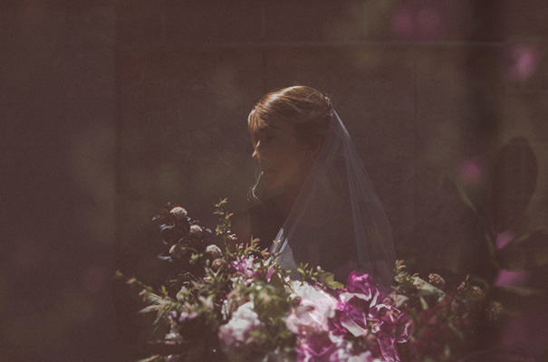 peonies-green-wedding-dress-wedding-mud-cake7