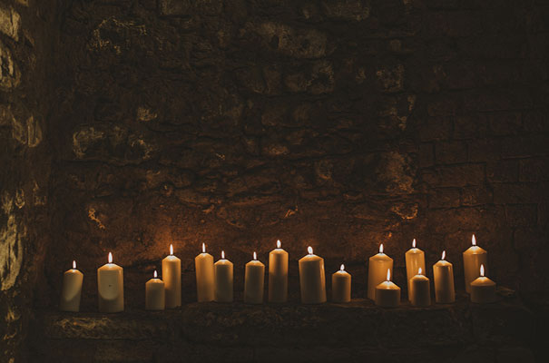 polkadot-bride-wedding-dress-dark-romantic-wedding-venue-table-styling29