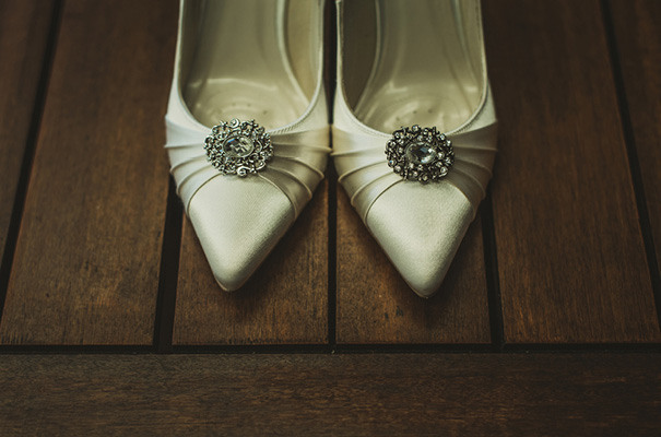 vintage-retro-elegant-bridal-gown-wedding-dress