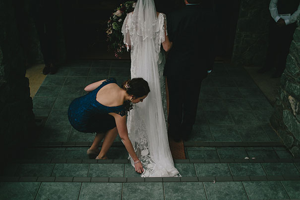 082_Hannah+Jean_Luke-Going