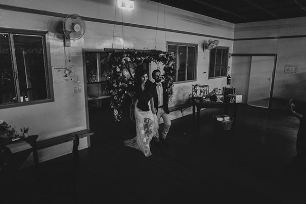 196_Hannah+Jean_Luke-Going