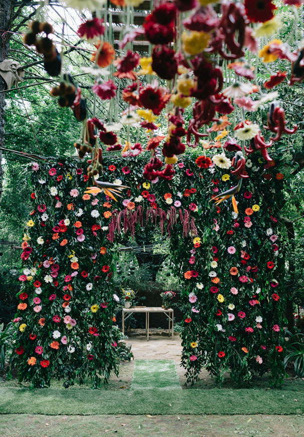 Eric-Ronald-veggie-green-eco-backyard-wedding-inspiration
