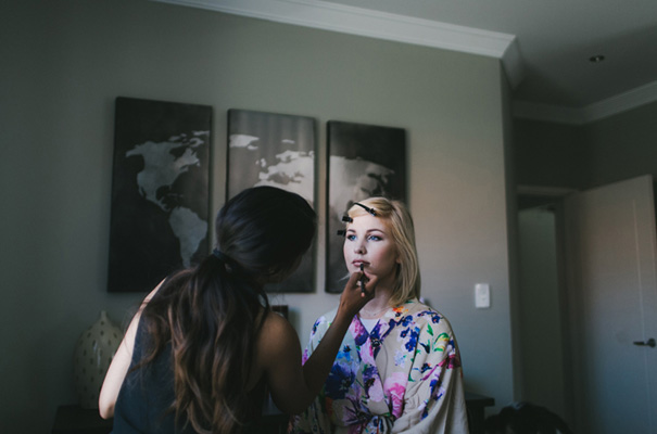 backyard-wedding-inspiration-flower-crown3