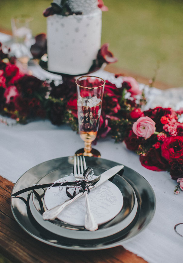 black-wedding-dress-red-flowers-white-horse-floral-crown17