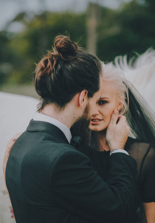 black-wedding-dress-red-flowers-white-horse-floral-crown22