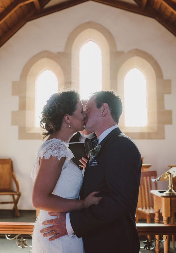 cool-country-barn-wedding-ideas-inspiration62