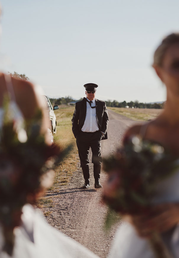 cool-country-barn-wedding-ideas-inspiration63