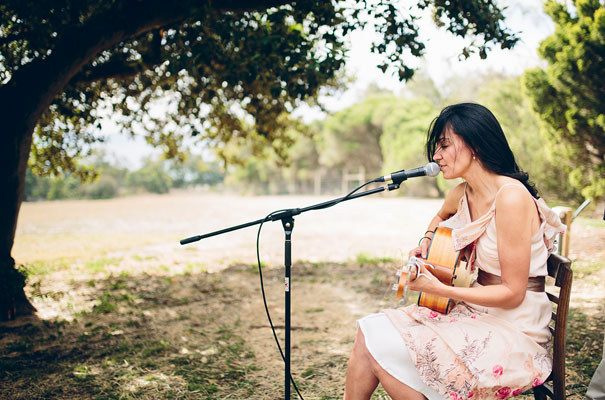 cool-low-key-casual-wedding-inspiration13