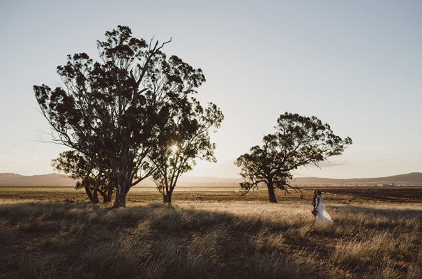 country-barn-wedding-ideas-inspiration23