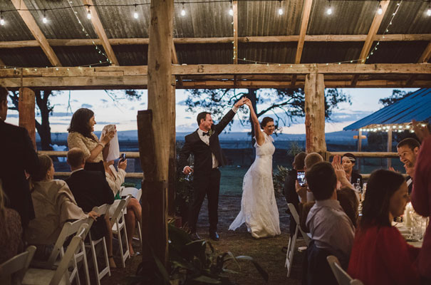 country-barn-wedding-ideas-inspiration34