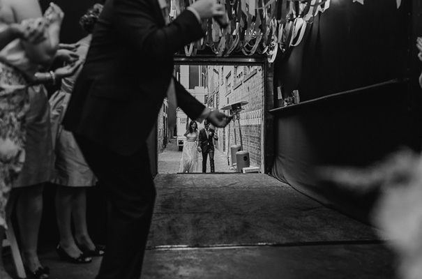 melbourne-urban-wedding-oli-sansom-blush-pink-vintage-retro-wedding-bridal-gown35