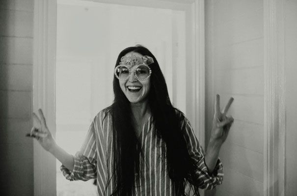 sculpture-wedding-photography-i-got-you-babe-snow-white-magical-wedding-gown12