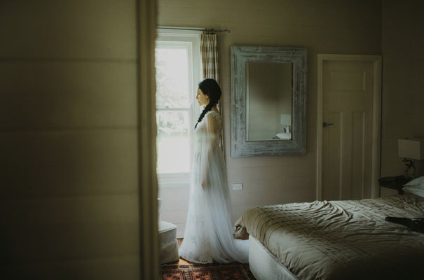 sculpture-wedding-photography-i-got-you-babe-snow-white-magical-wedding-gown14