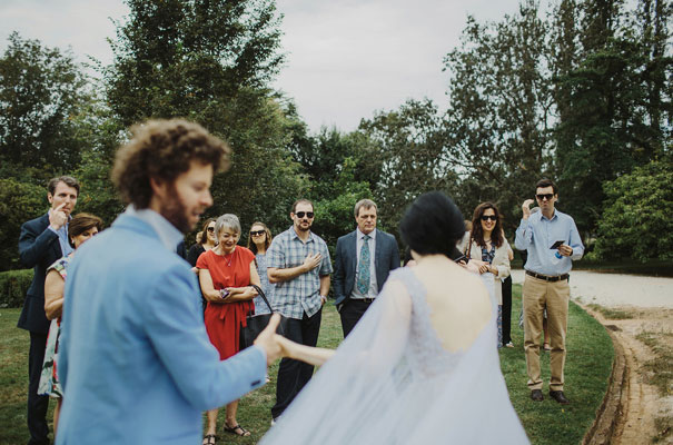 sculpture-wedding-photography-i-got-you-babe-snow-white-magical-wedding-gown24