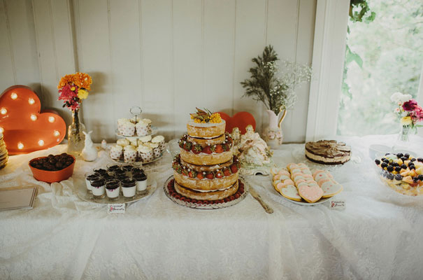 sculpture-wedding-photography-i-got-you-babe-snow-white-magical-wedding-gown29