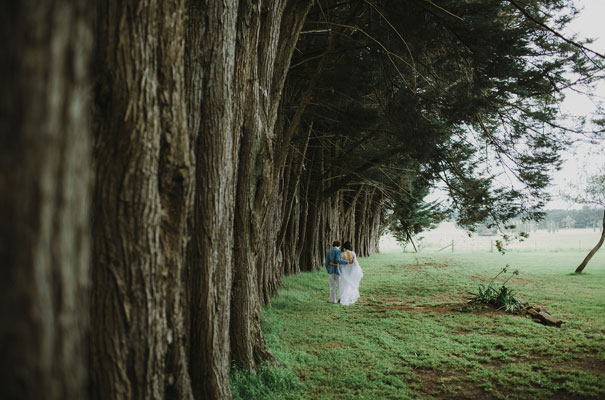 sculpture-wedding-photography-i-got-you-babe-snow-white-magical-wedding-gown39