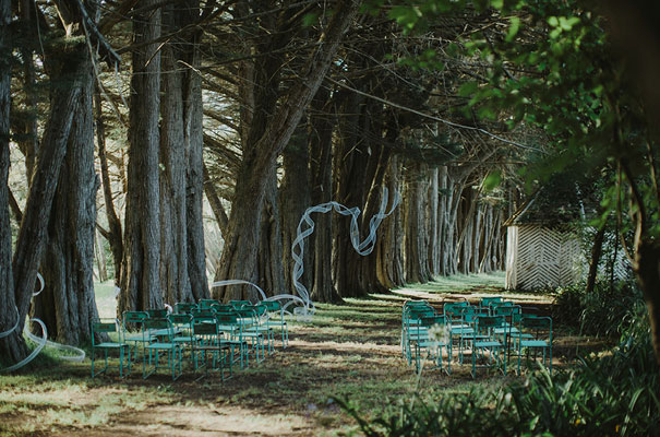 sculpture-wedding-photography-i-got-you-babe-snow-white-magical-wedding-gown4