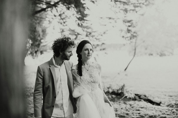 sculpture-wedding-photography-i-got-you-babe-snow-white-magical-wedding-gown40