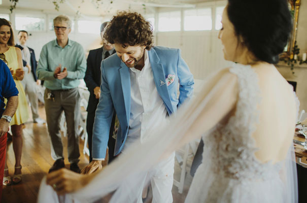 sculpture-wedding-photography-i-got-you-babe-snow-white-magical-wedding-gown46