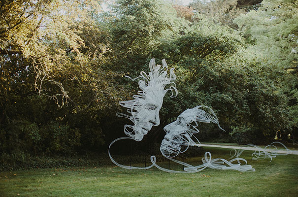 sculpture-wedding-photography-i-got-you-babe-snow-white-magical-wedding-gown7