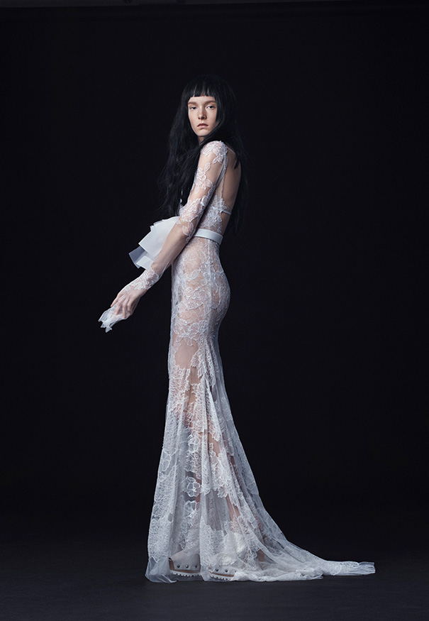 Vera-Wang_FW16-Bridal_Look-12