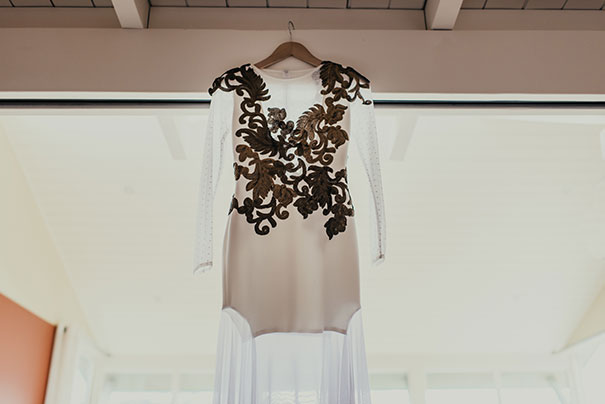 Alana-+-Louis-Queenstown-Helicopter-Elopement---Hello-May---She-Takes-Pictures-He-Makes-Films-Lucy-Spartalis-Alastair-Innes-02