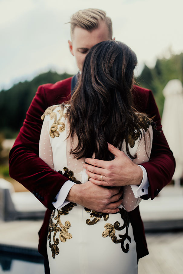 Alana-+-Louis-Queenstown-Helicopter-Elopement---Hello-May---She-Takes-Pictures-He-Makes-Films-Lucy-Spartalis-Alastair-Innes-149