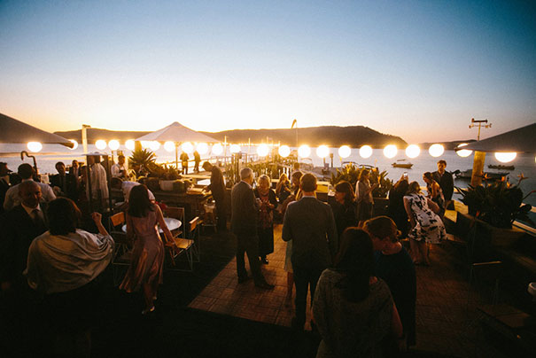 SK--204_Boathouse-crowd-shot-1